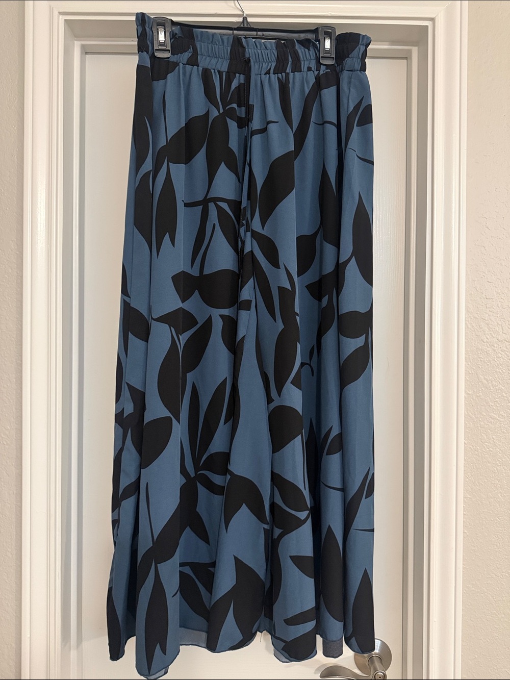 Blue Leaf-Print Palazzo Pants -